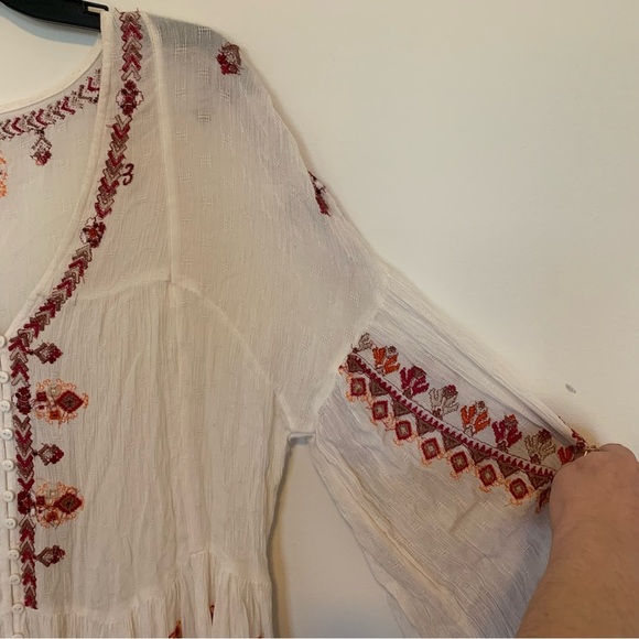 Free People Adrianna Embroidered White and Red Flowy High Low Tunic Medium - Picture 4 of 11